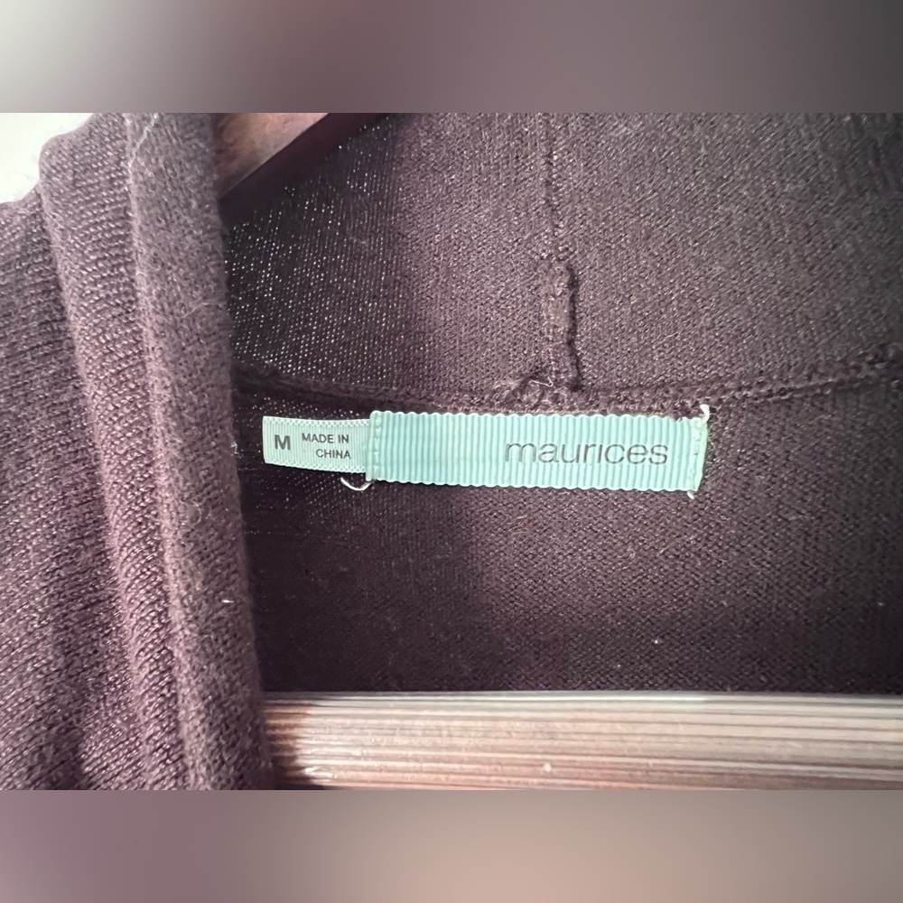 Maurice’s Women’s Size M Open Front Sweater Vest - Picture 2 of 4